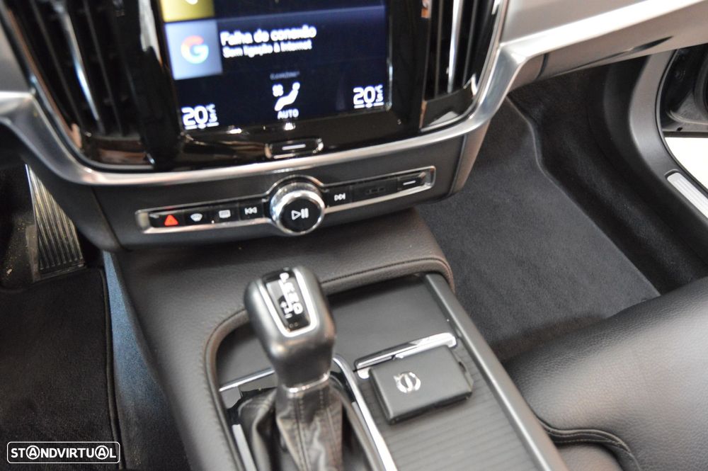 Volvo V90 2.0 D4 Momentum Plus Geartronic - 37