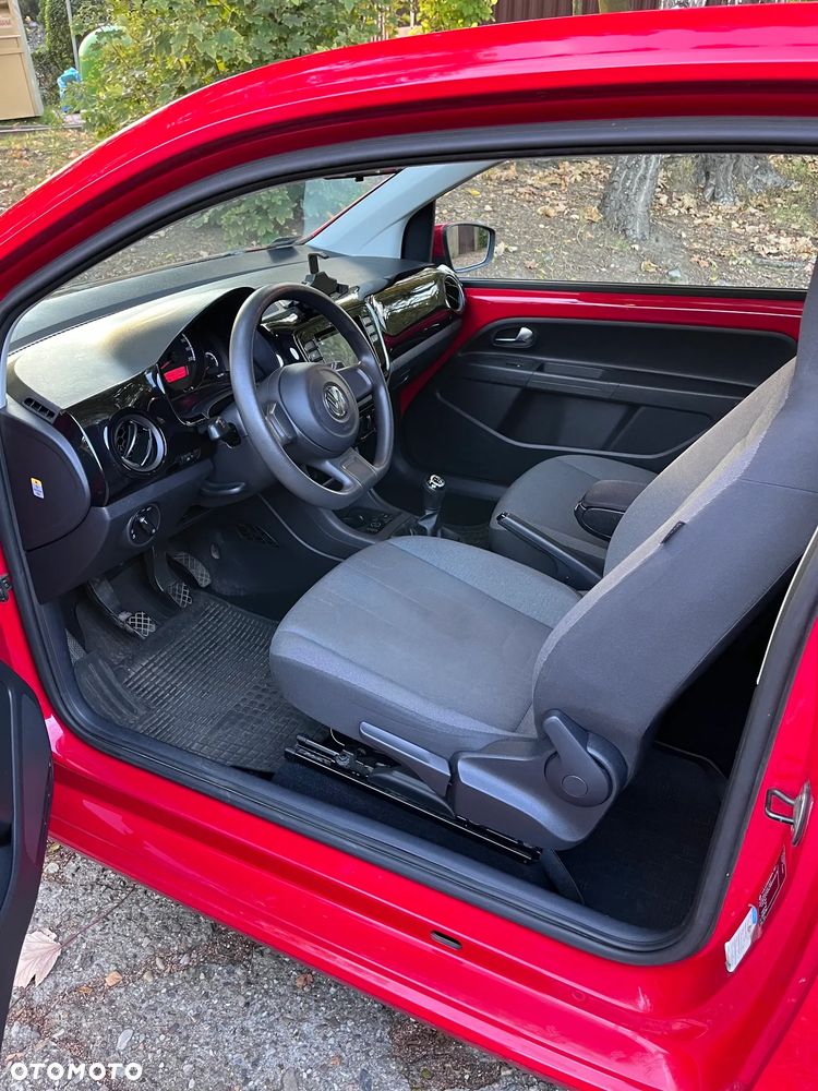 Volkswagen up! - 8