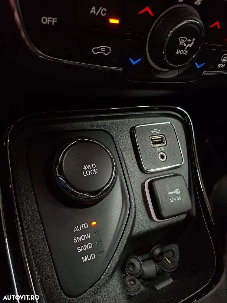 Jeep Compass 2.0 M-Jet 4x4 AT Limited - 22