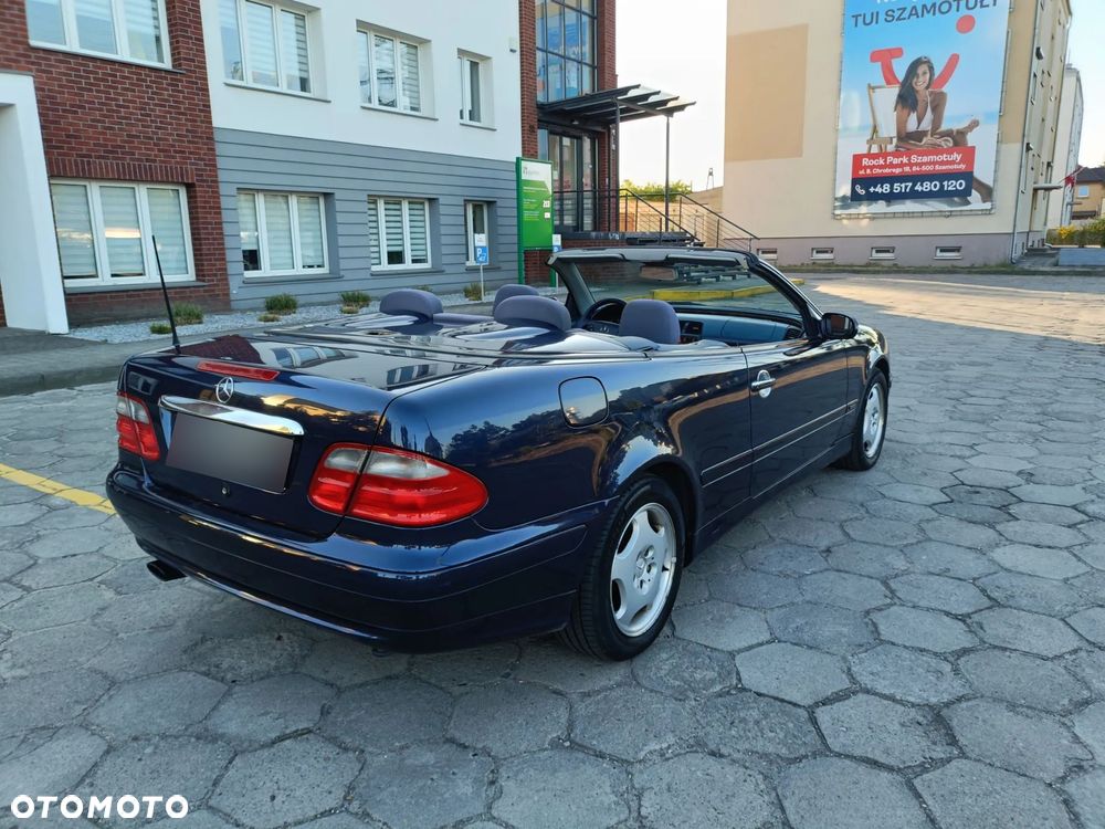 Mercedes-Benz CLK - 5