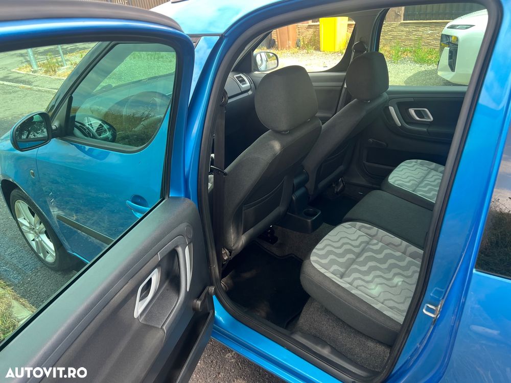 Skoda Roomster 1.6 Comfort Aut - 11