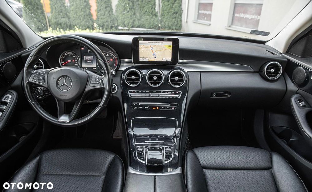 Mercedes-Benz Klasa C 180 9G-TRONIC - 8