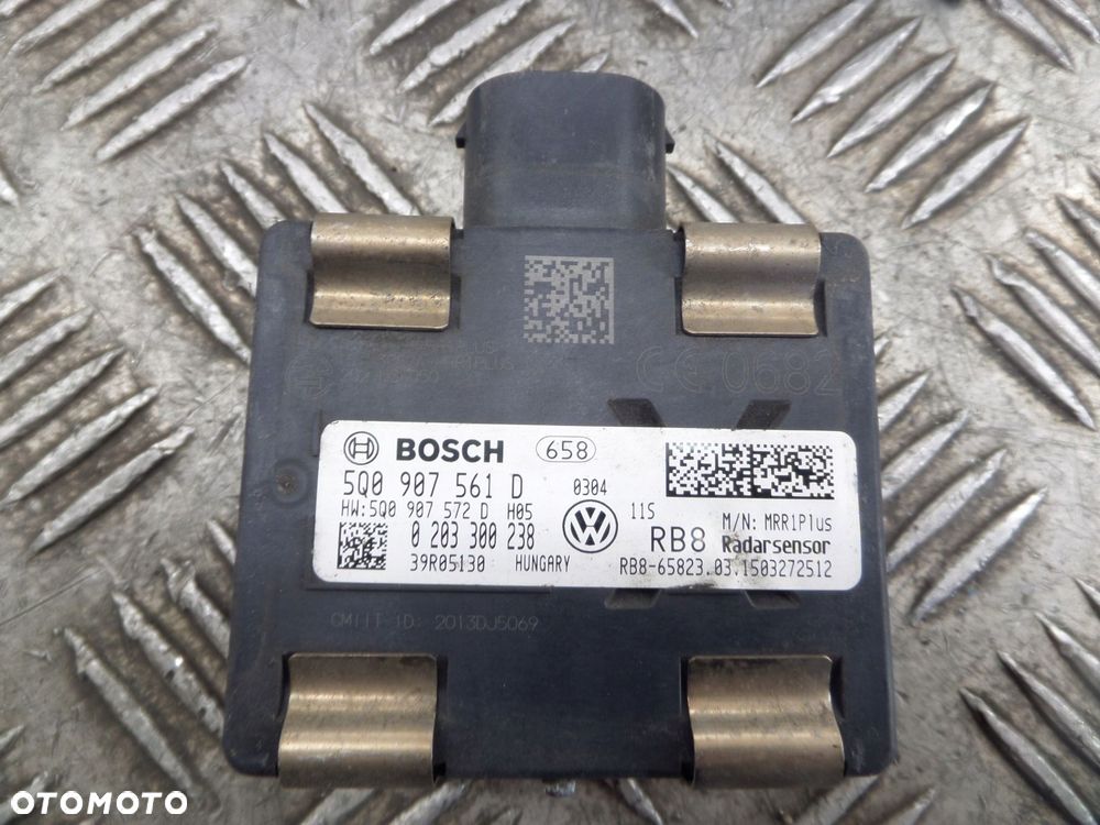 vw audi radar sensor distronic 5q0907561d - 3