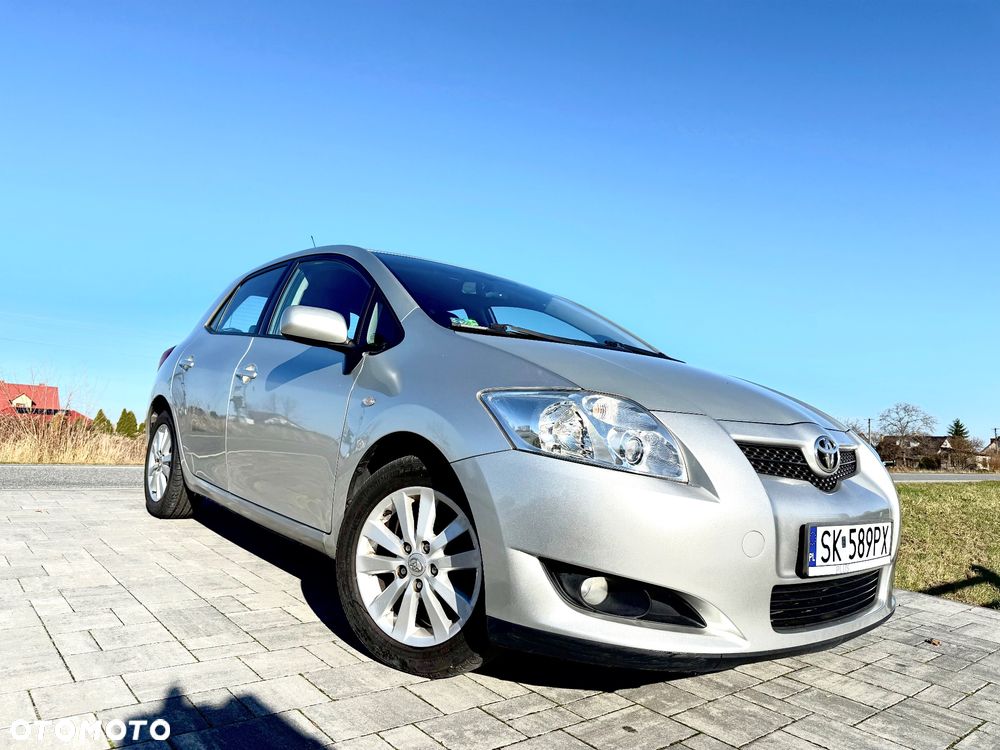 Toyota Auris 1.6 VVT-i Multimode Executive - 1
