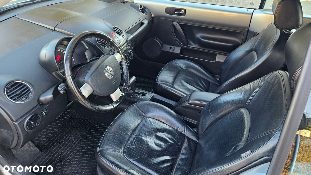 Volkswagen New Beetle 2.0 - 5