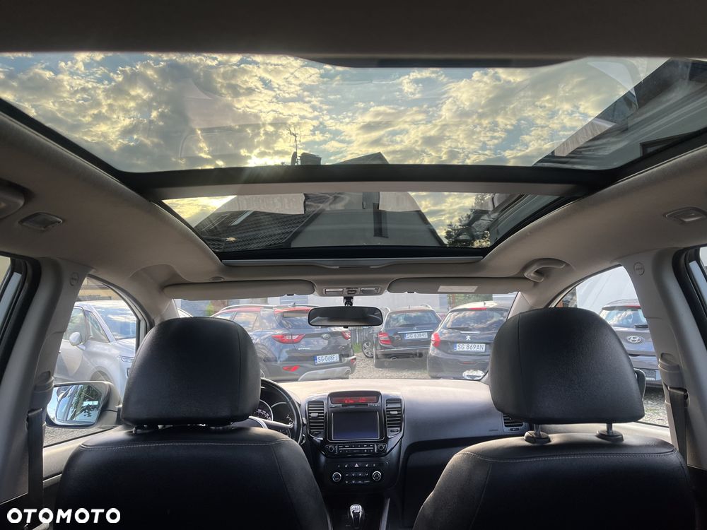 Kia Venga 1.6 CVVT Platinum Edition - 10