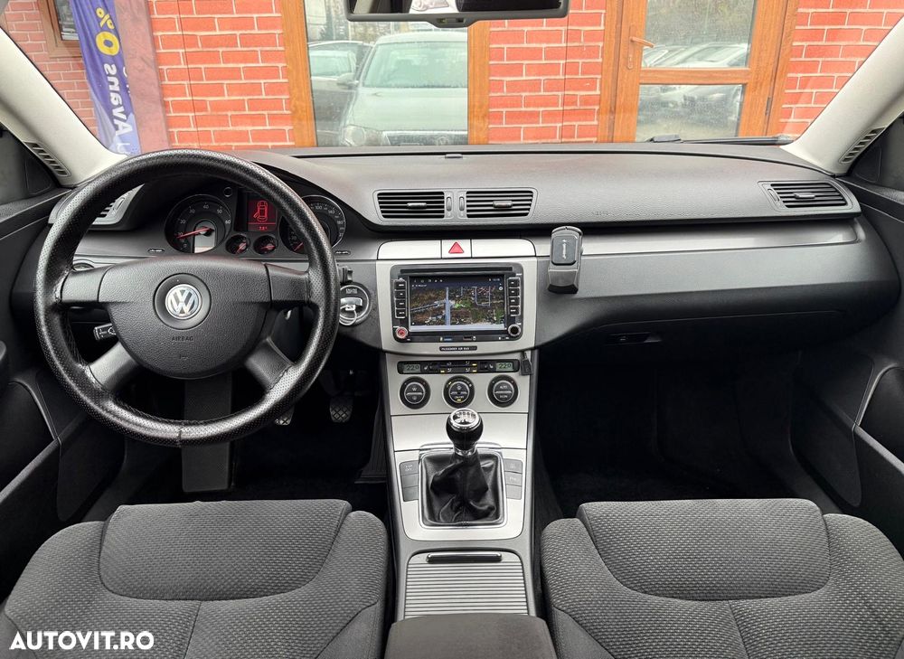 Volkswagen Passat - 5