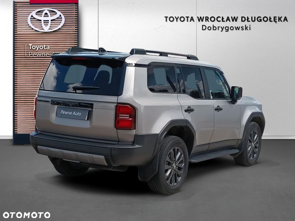 Toyota Land Cruiser LC 2.8 D-4D Executive - 6
