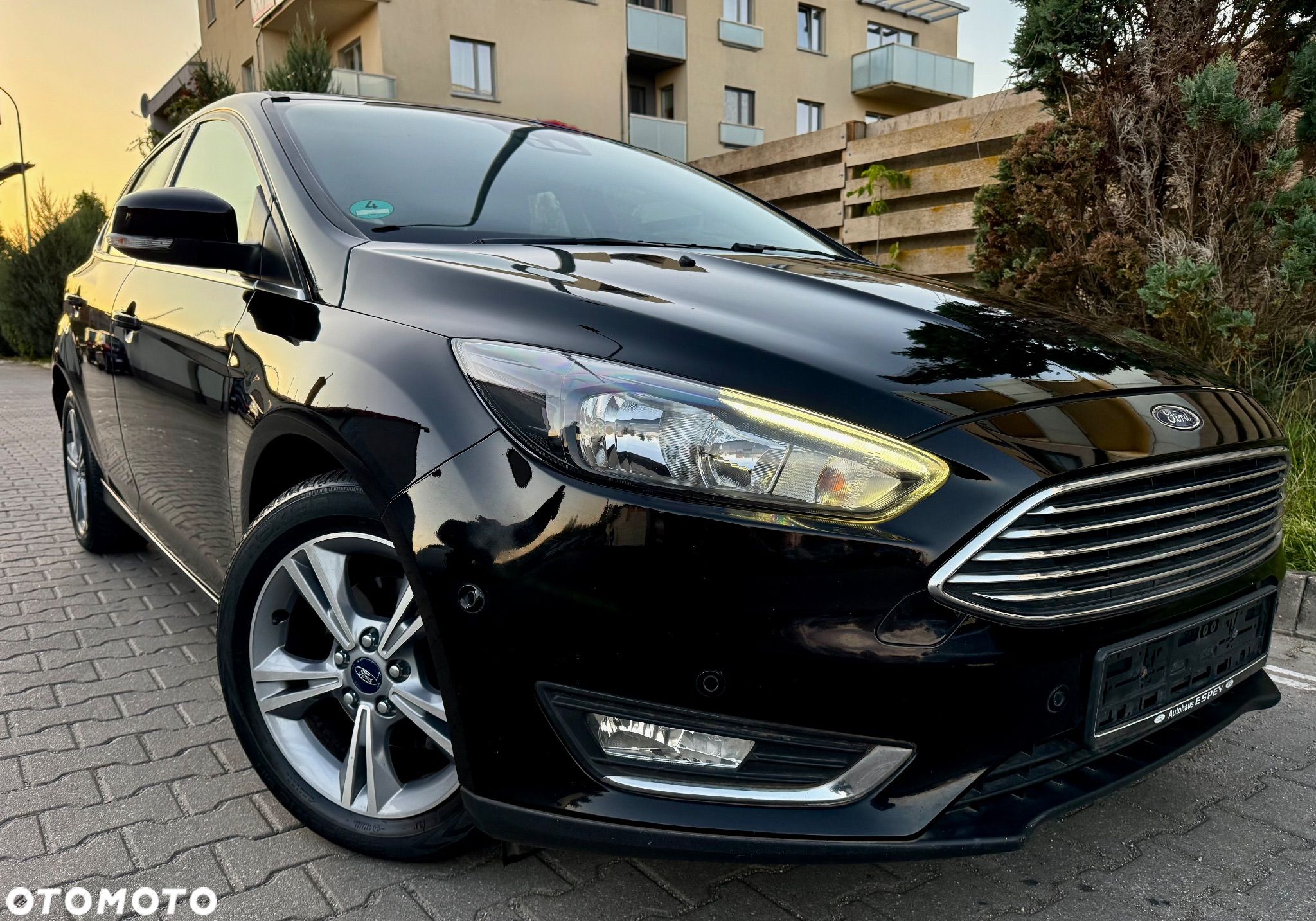 Ford Focus 1.0 EcoBoost Titanium - 1