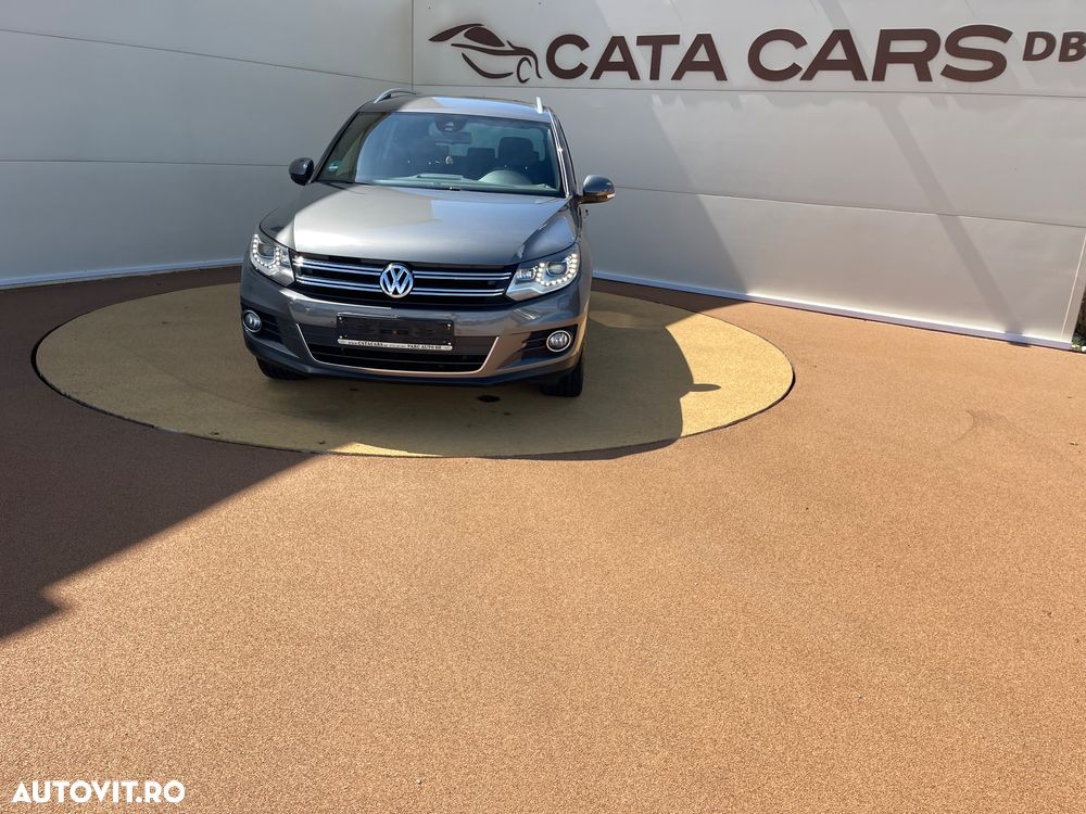 Volkswagen Tiguan 2.0 TDI SCR BlueMotion Technology Lounge Sport & Style - 2