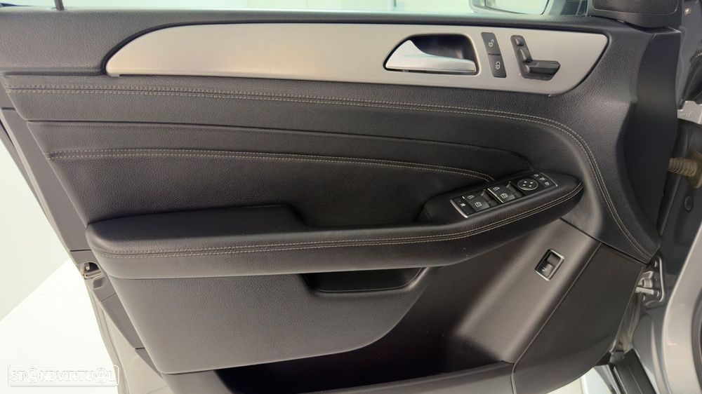 Mercedes-Benz ML 350 BlueTEC 4MATIC 7G-TRONIC - 25