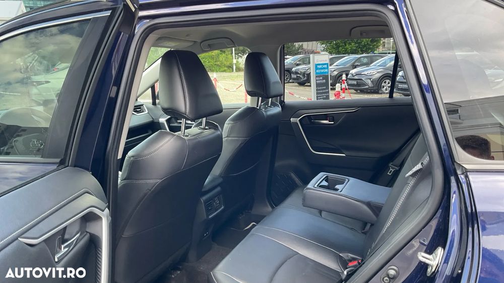 Toyota RAV4 2.5 VVT-iE 4x4 Luxury - 30