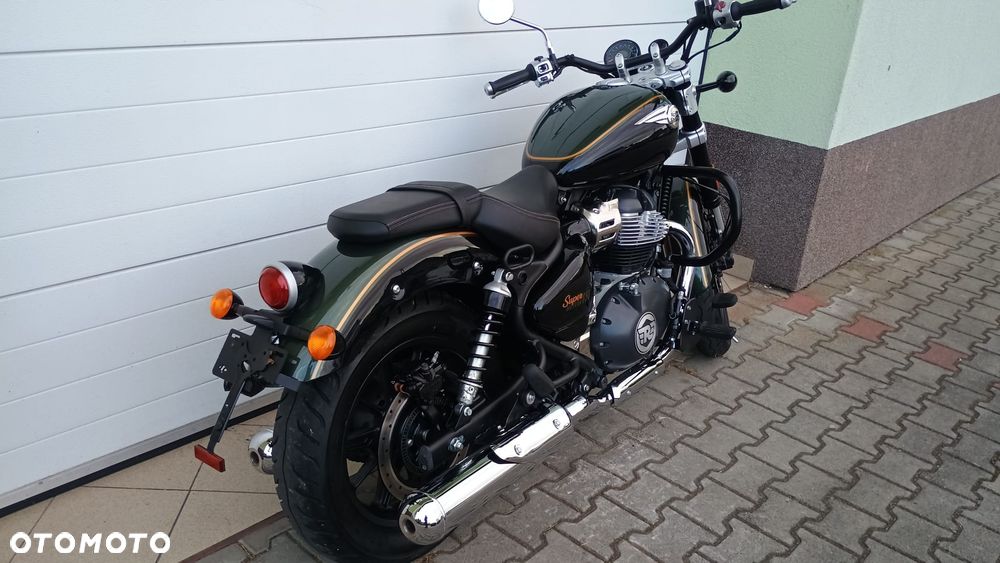 Royal Enfield Super Meteor - 4