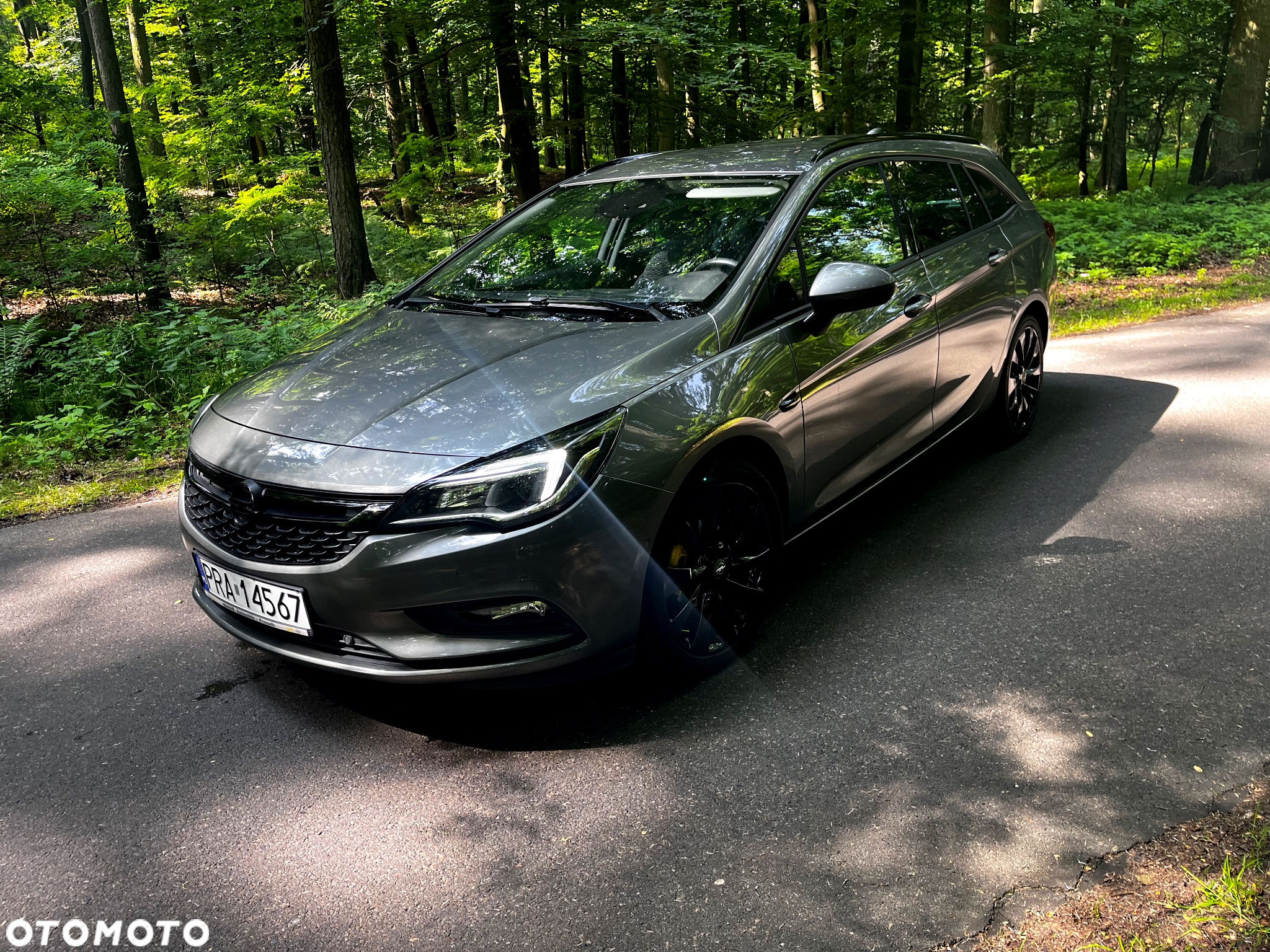 Opel Astra IV 1.6 CDTI Sport - 2