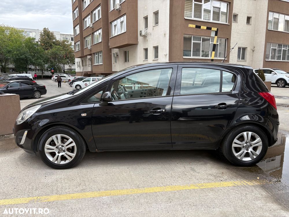 Opel Corsa 1.4i Enjoy - 4