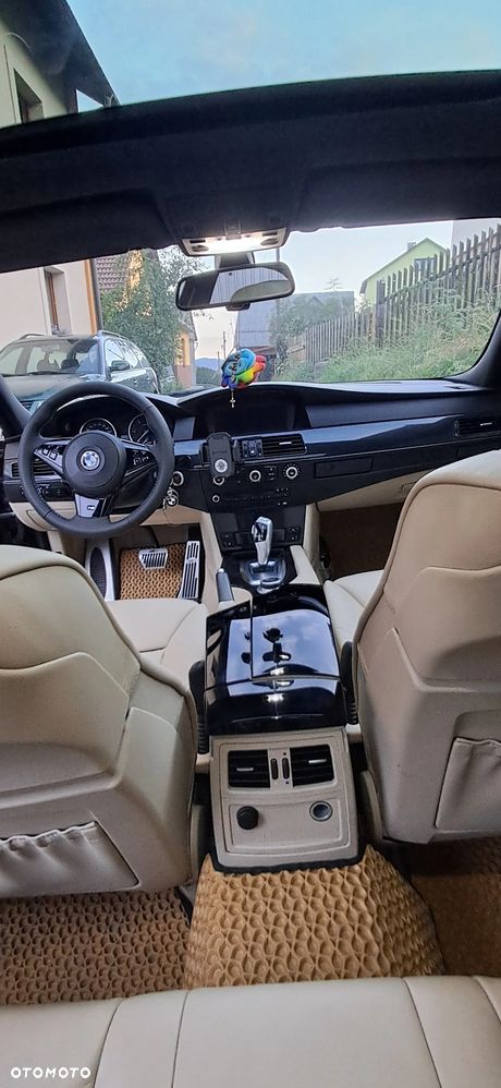 BMW Seria 5 525d xDrive Edition Exclusive - 20