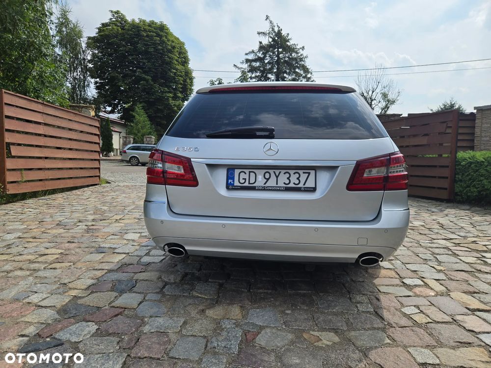 Mercedes-Benz Klasa E 350 CDI DPF BlueEFFICIENCY 7G-TRONIC Avantgarde - 4