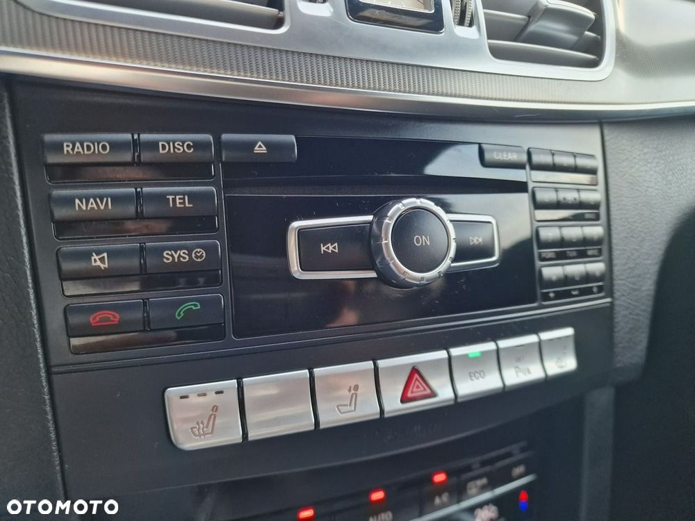 Mercedes-Benz Klasa E 200 7G-TRONIC Avantgarde - 27