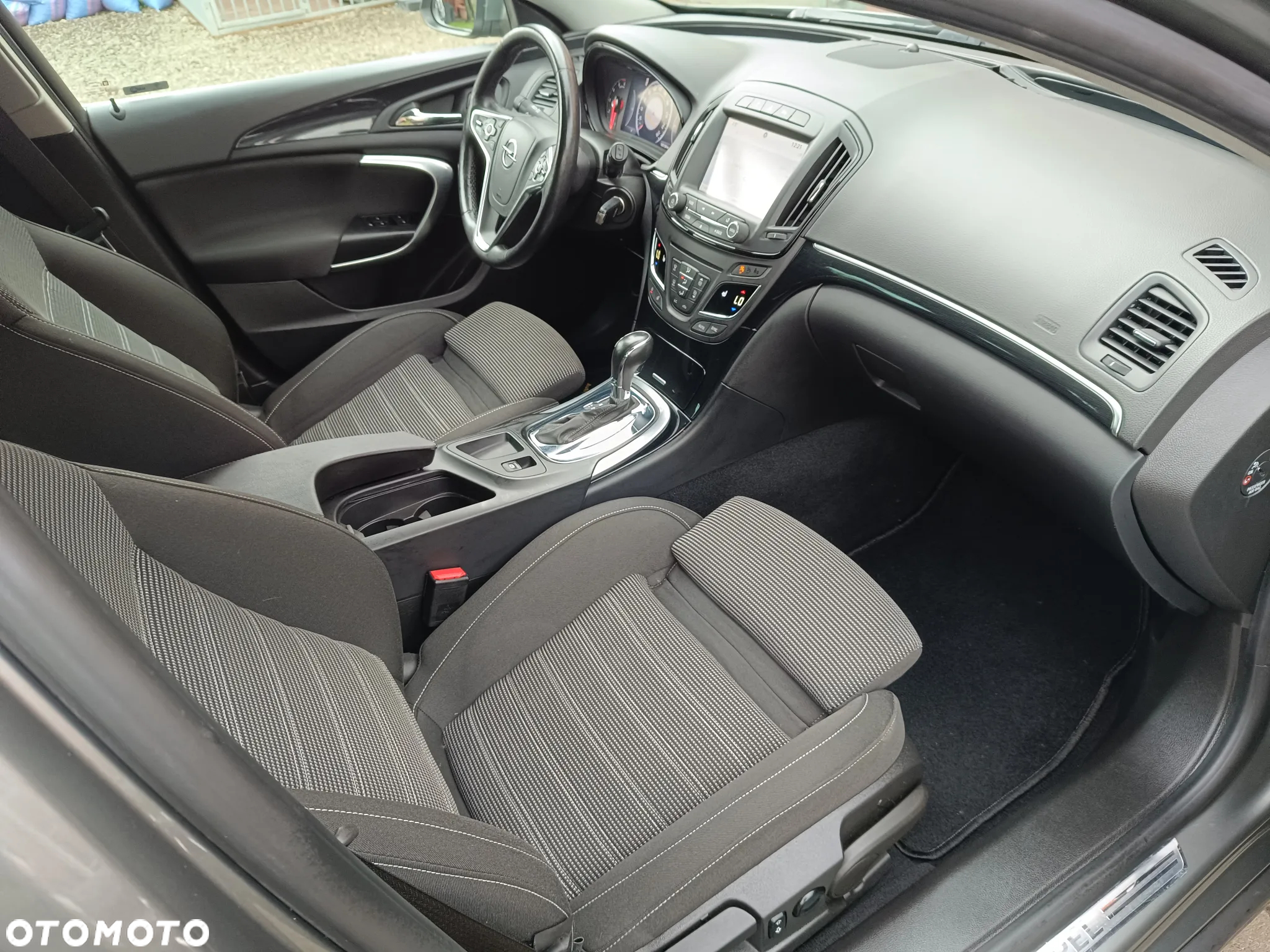 Opel Insignia 2.0 CDTI Exclusive S&S - 24