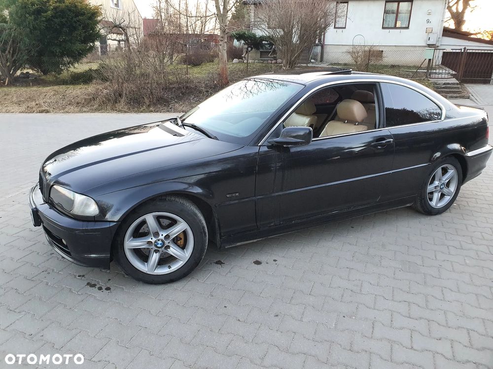BMW Seria 3 323Ci - 7