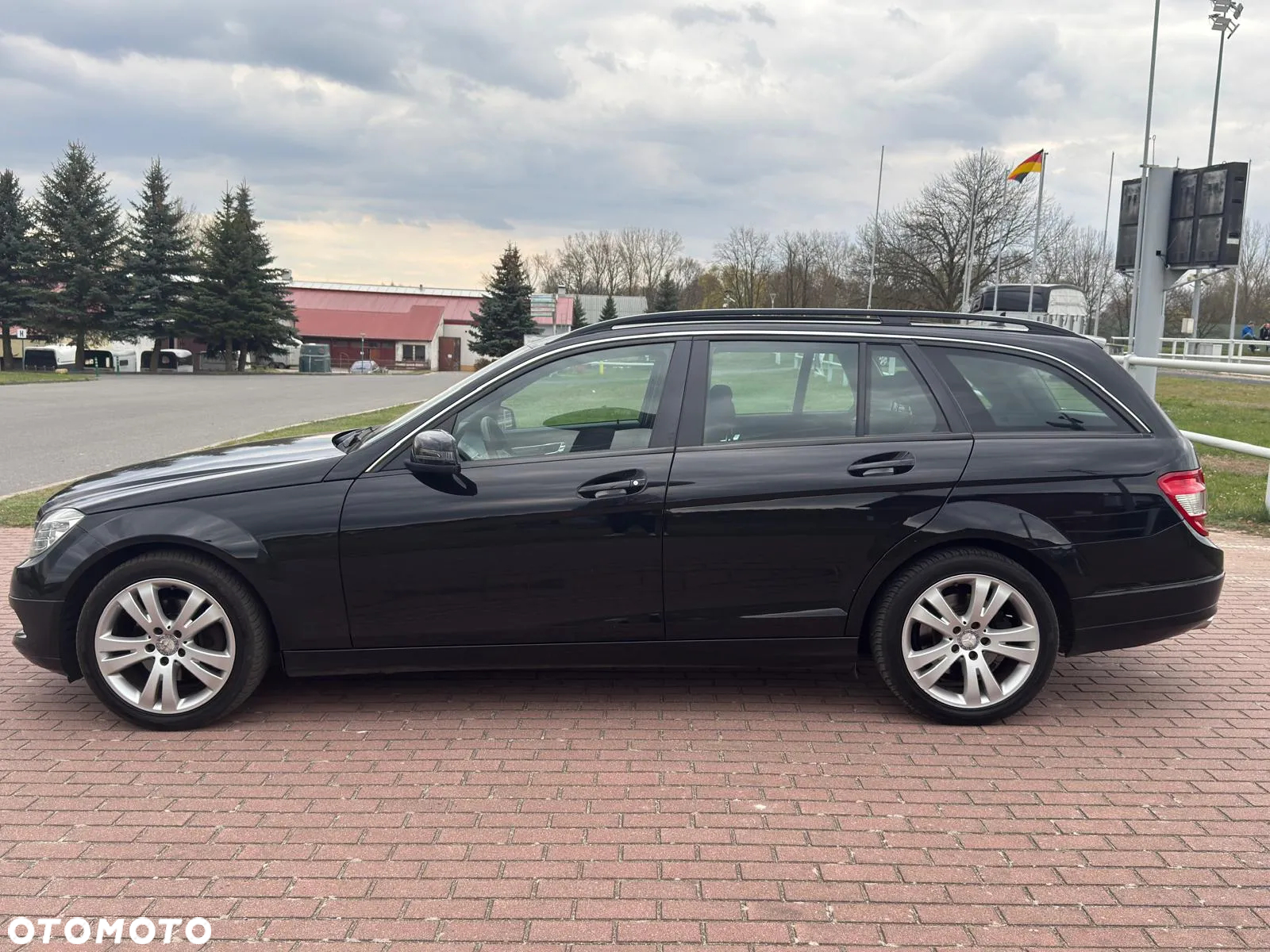 Mercedes-Benz Klasa C 200 Kompressor Elegance - 13