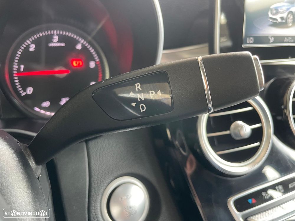 Mercedes-Benz GLC 220 d 4Matic 9G-TRONIC - 23