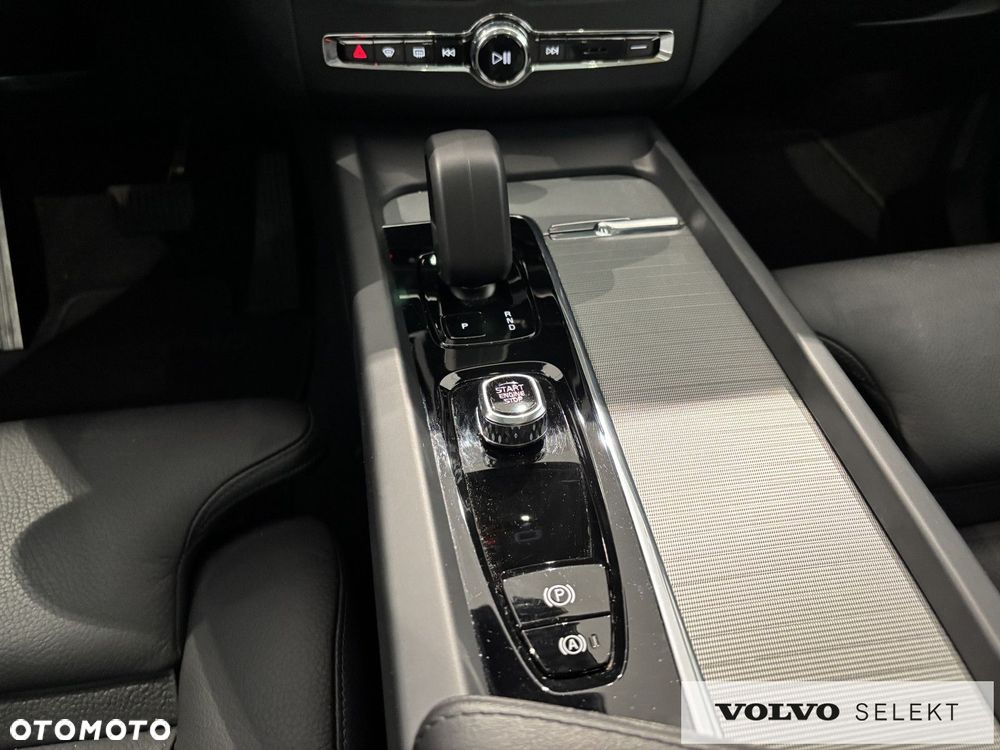 Volvo XC 60 - 16