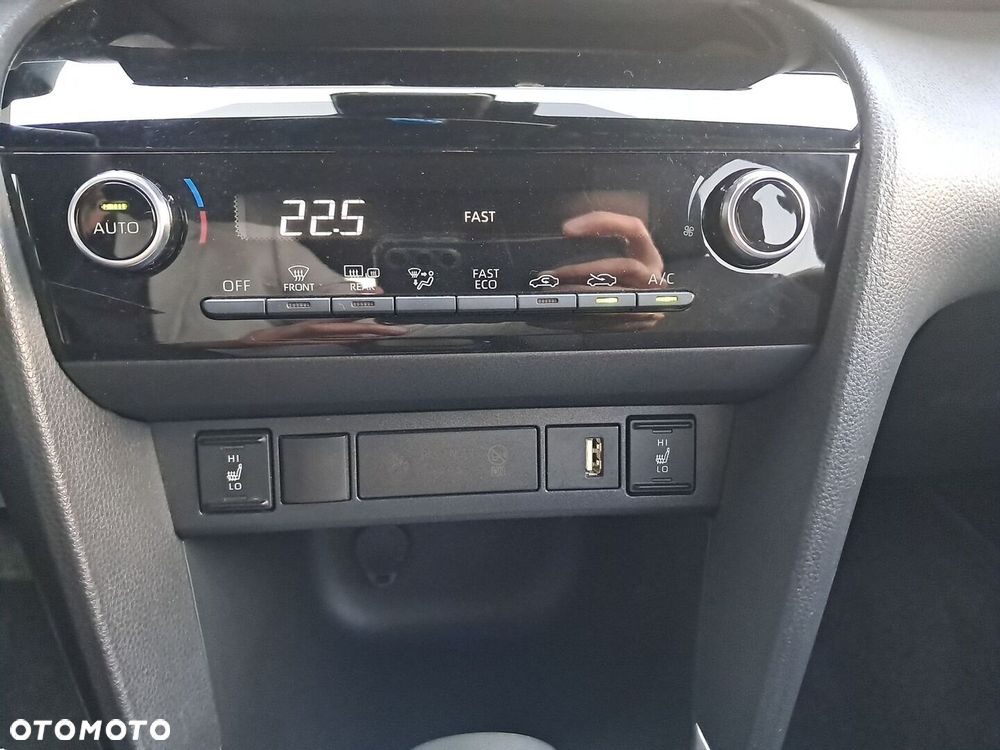 Toyota Yaris Cross Hybrid 1.5 Comfort - 21