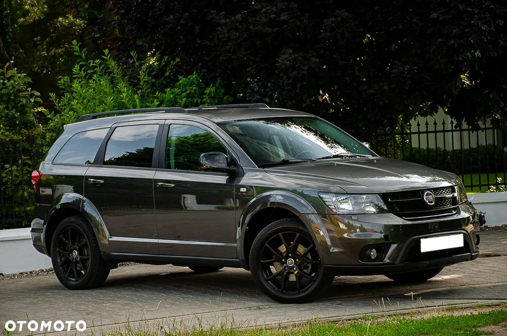 Fiat Freemont 2.0 Multijet 16V DPF Automatik Allrad Black Code - 12