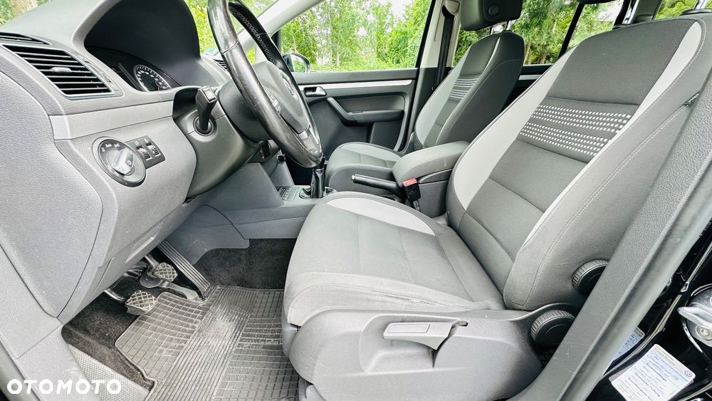 Volkswagen Touran 1.2 TSI Life - 17