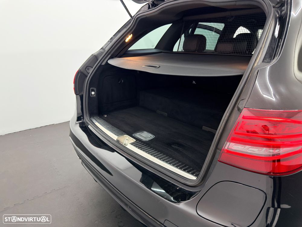 Mercedes-Benz C 300 de T 9G-TRONIC AMG Line - 30