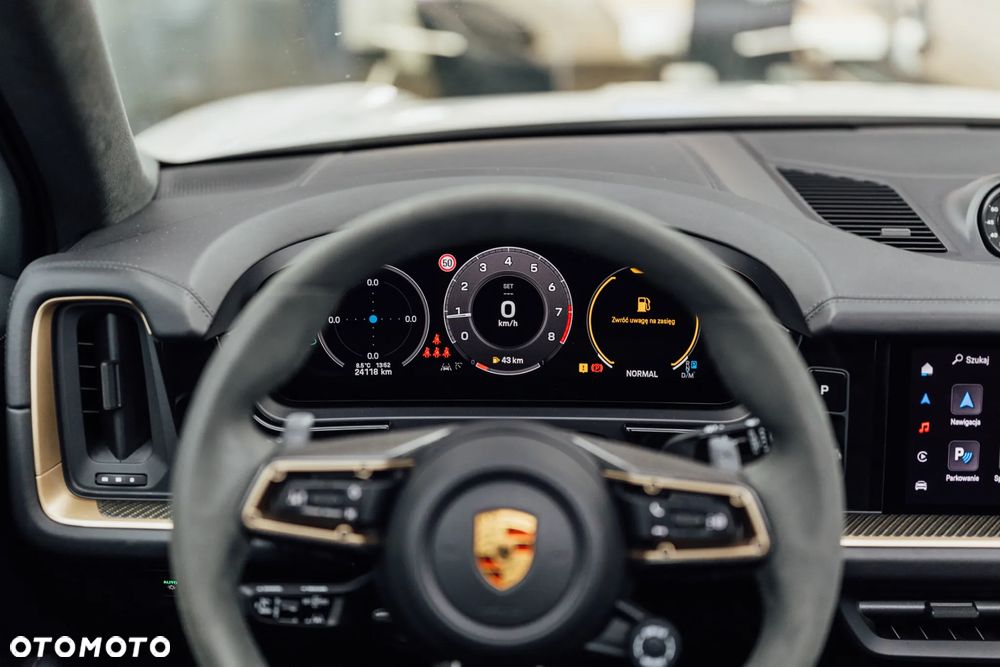 Porsche Cayenne S - 40