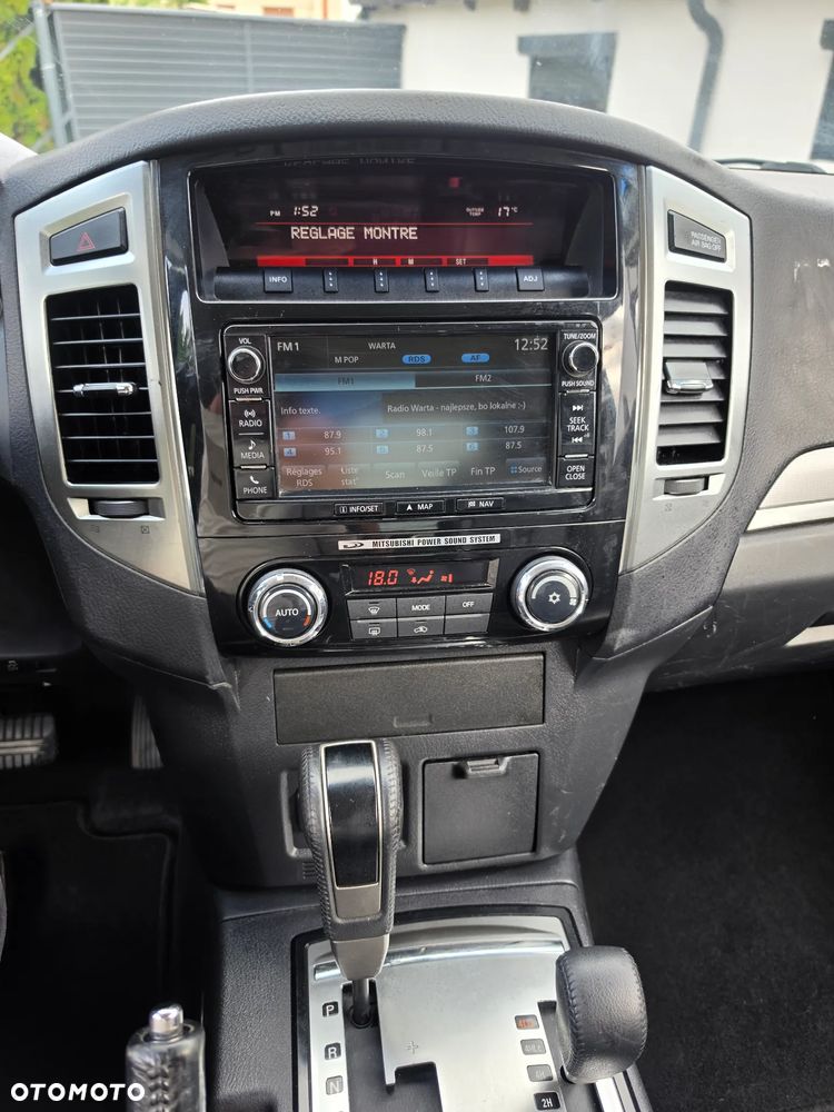 Mitsubishi Pajero - 19