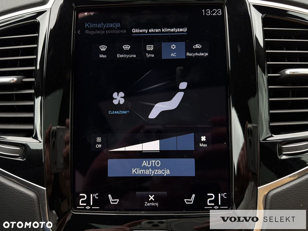 Volvo XC 90 - 22