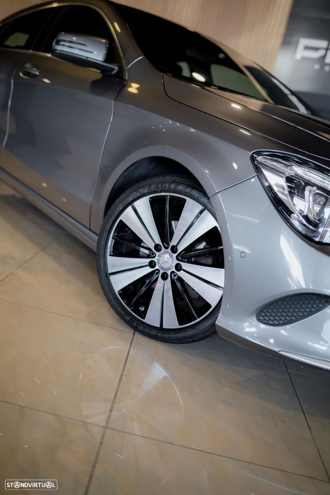 Mercedes-Benz CLA 200 d Shooting Brake Urban - 8