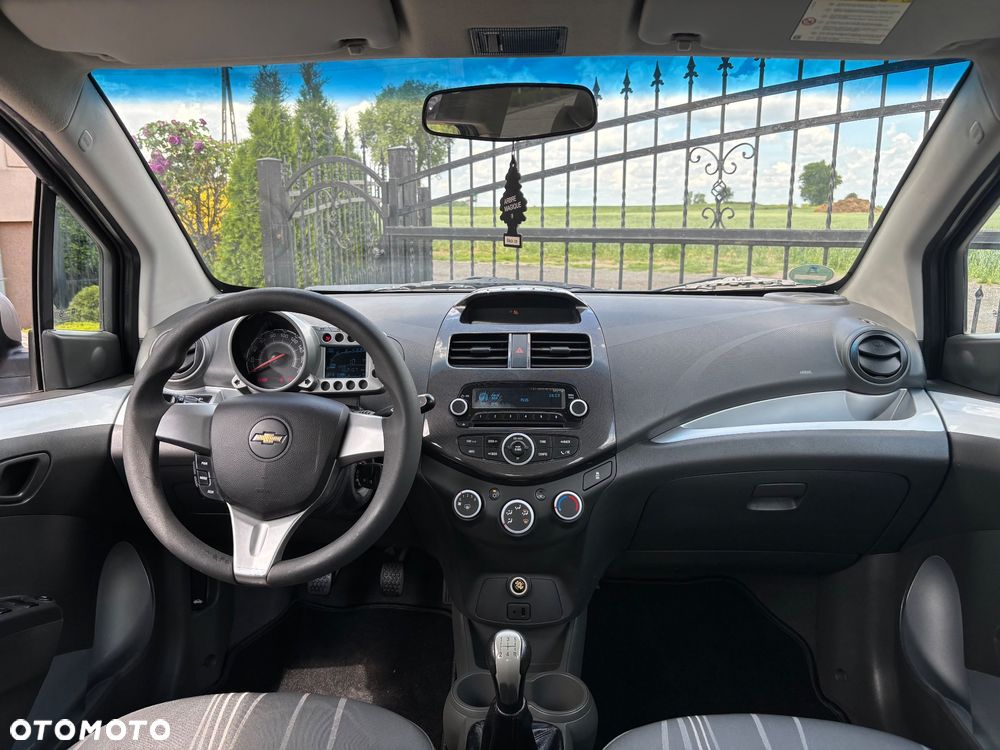 Chevrolet Spark 1.2 LT - 19