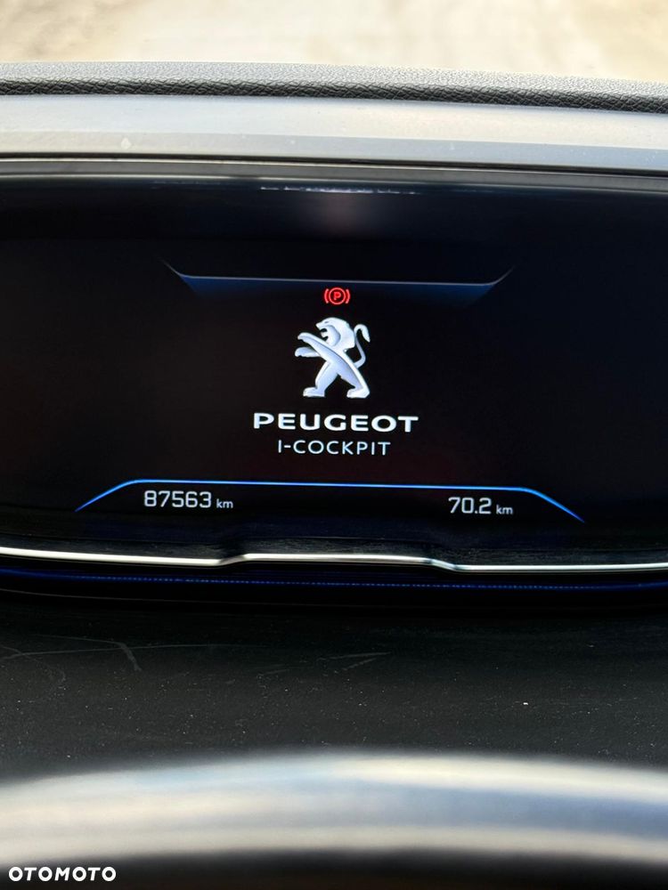 Peugeot 5008 1.5 BlueHDi GT Pack S&S EAT8 - 17