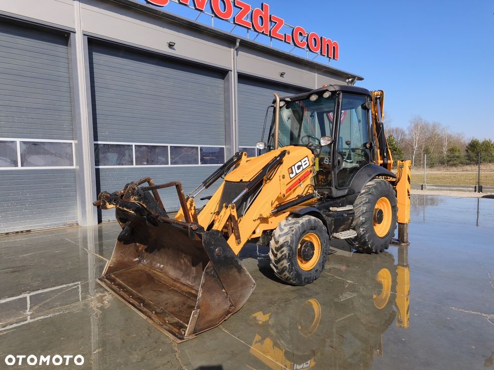 JCB 3CX - 4