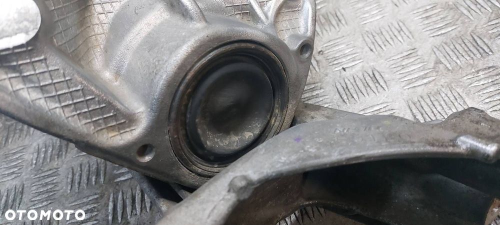 ŁAPA PODPORA SKRZYNI HONDA ACCORD VIII 2.2 D MANUAL - 2