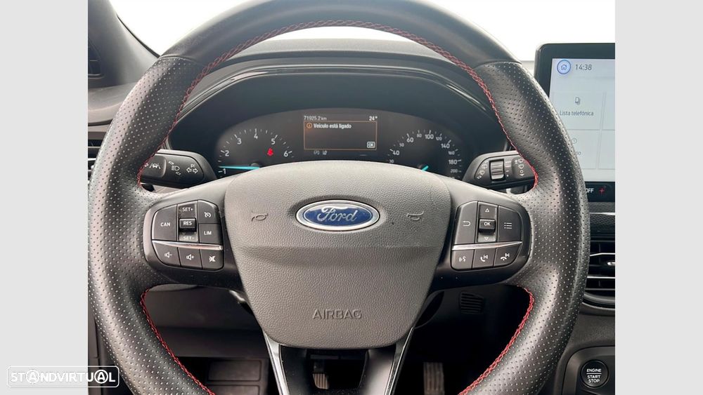 Ford Focus 1.0 EcoBoost MHEV ST-Line - 16