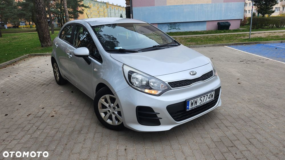 Kia Rio 1.4 crdi Business Line - 37