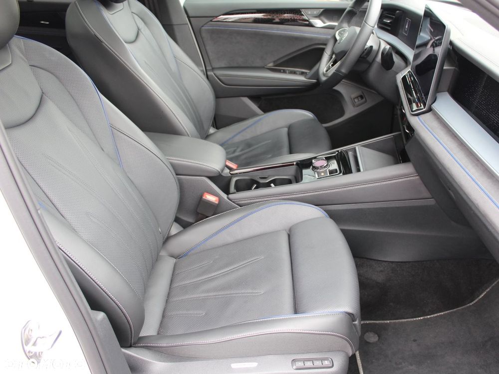 Volkswagen Tayron 2.0 TDI SCR 4Mot R-Line DSG - 18