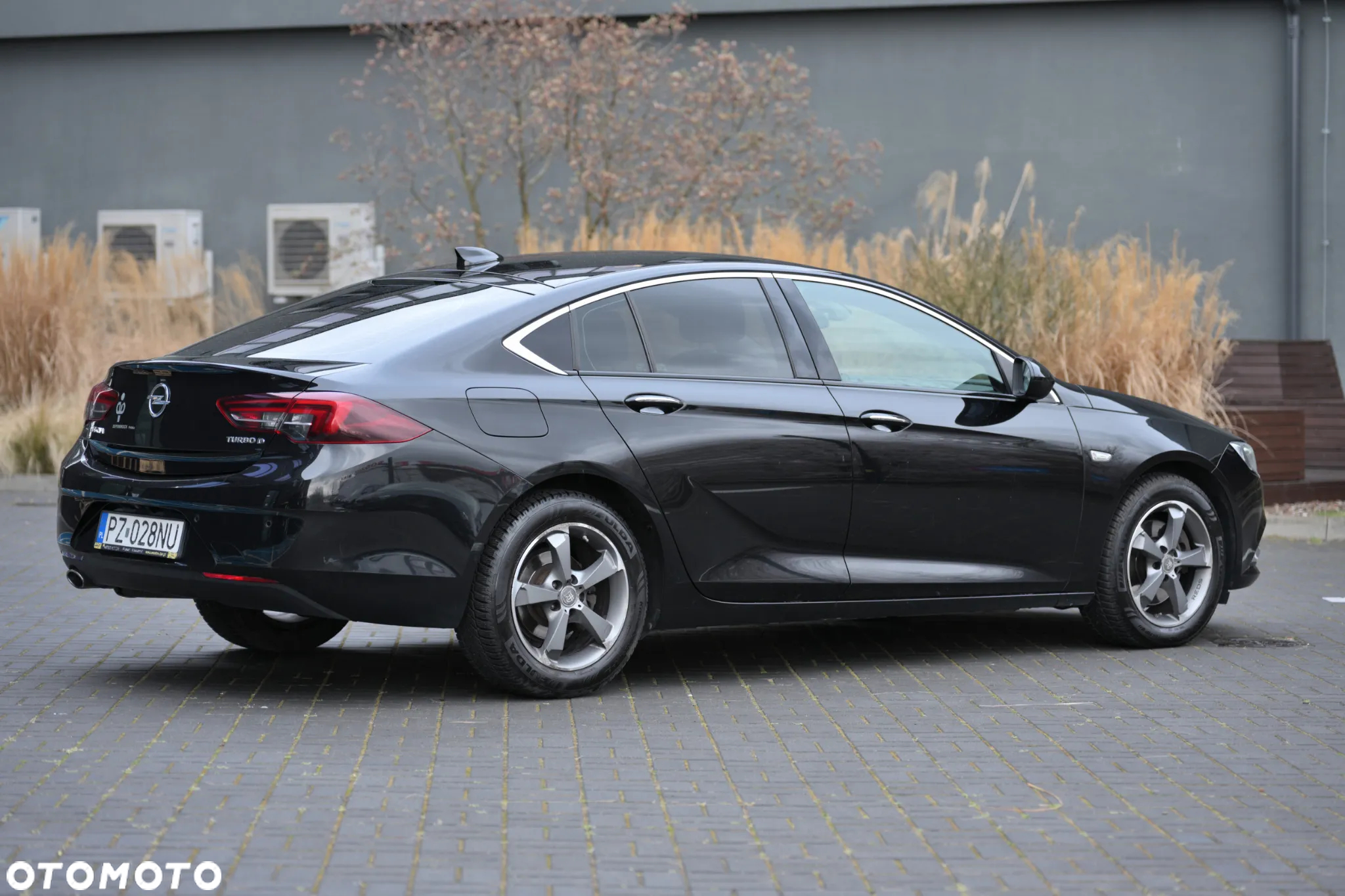 Opel Insignia 2.0 CDTI Executive S&S - 3