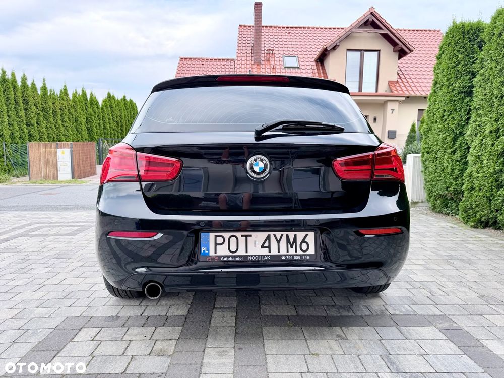 BMW Seria 1 116i - 26