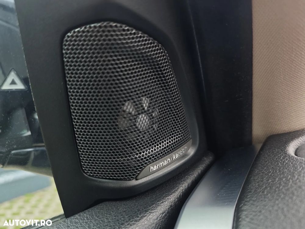 BMW X5 xDrive35i - 11