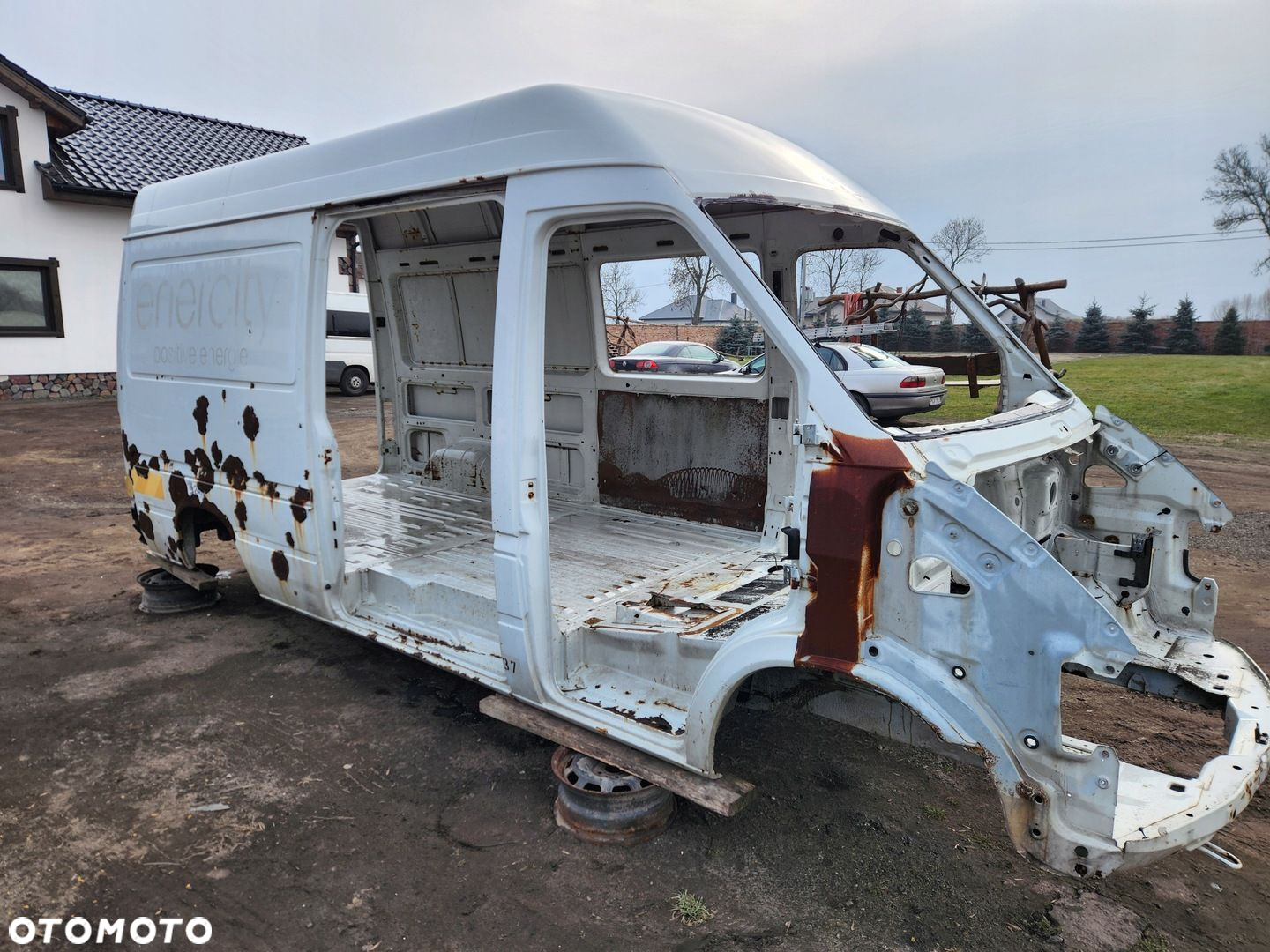 Prawa Ćwiartka Podłużnica Fartuch Volkswagen LT Mercedes Sprinter 95-06 VW - 5