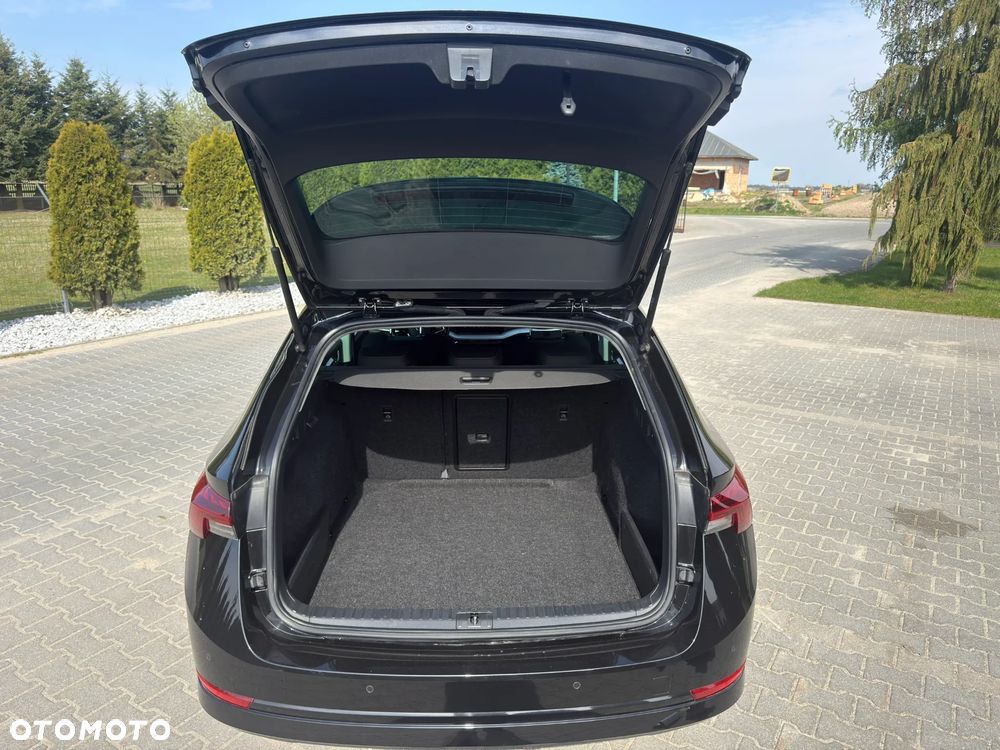 Skoda Octavia 2.0 TDI Selection - 8