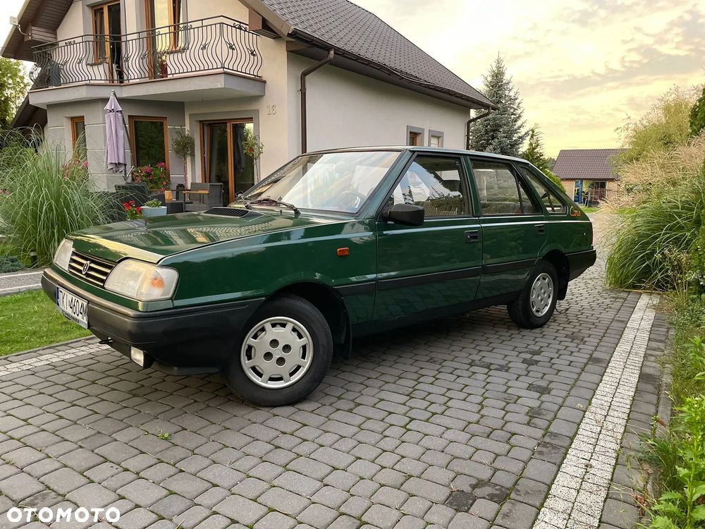 Polonez Caro - 24