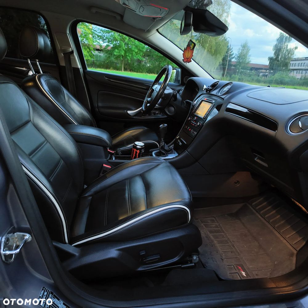 Ford Mondeo 2.0 TDCi Titanium S - 18
