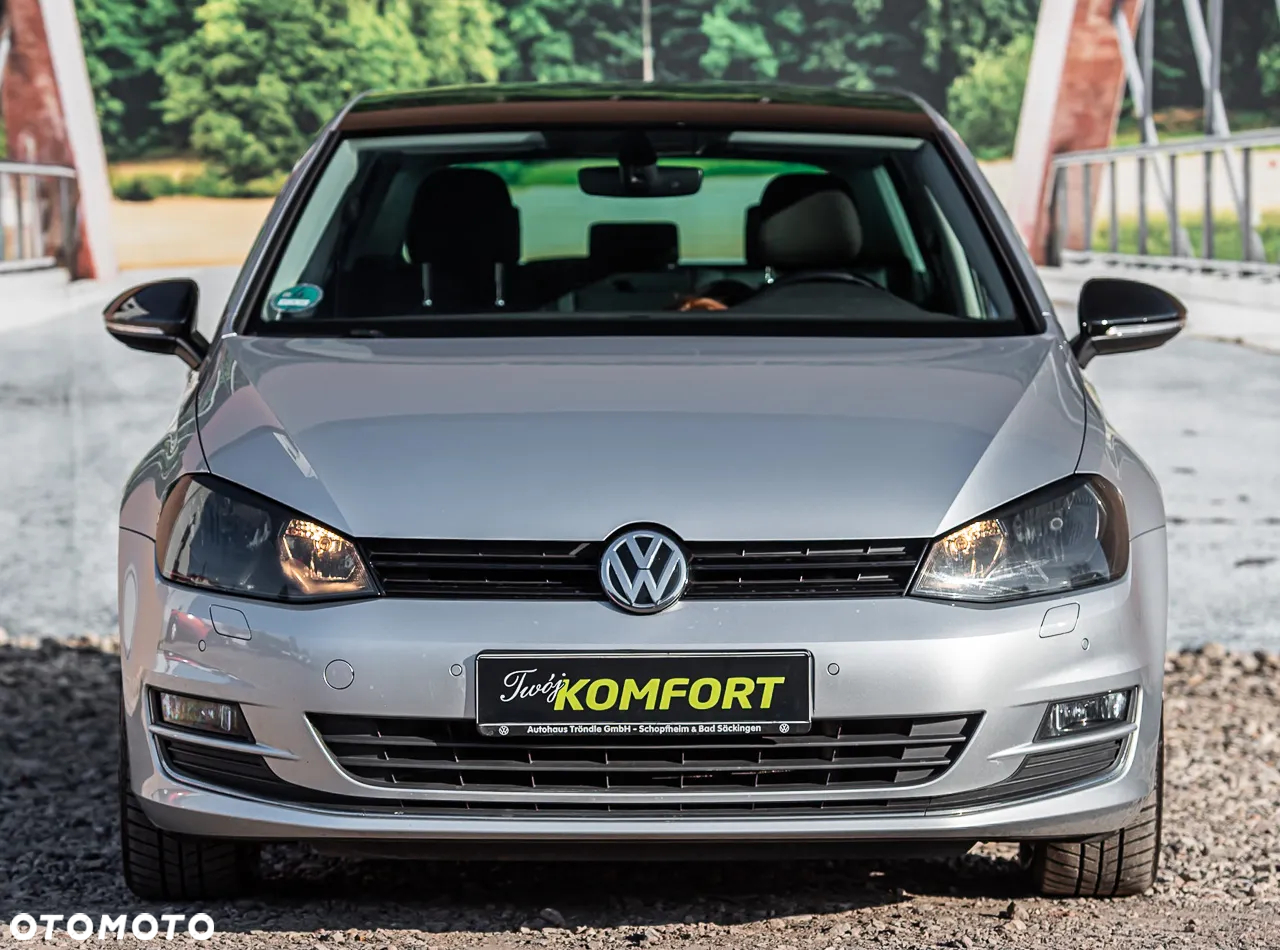 Volkswagen Golf 2.0 BlueTDI DSG Highline - 4